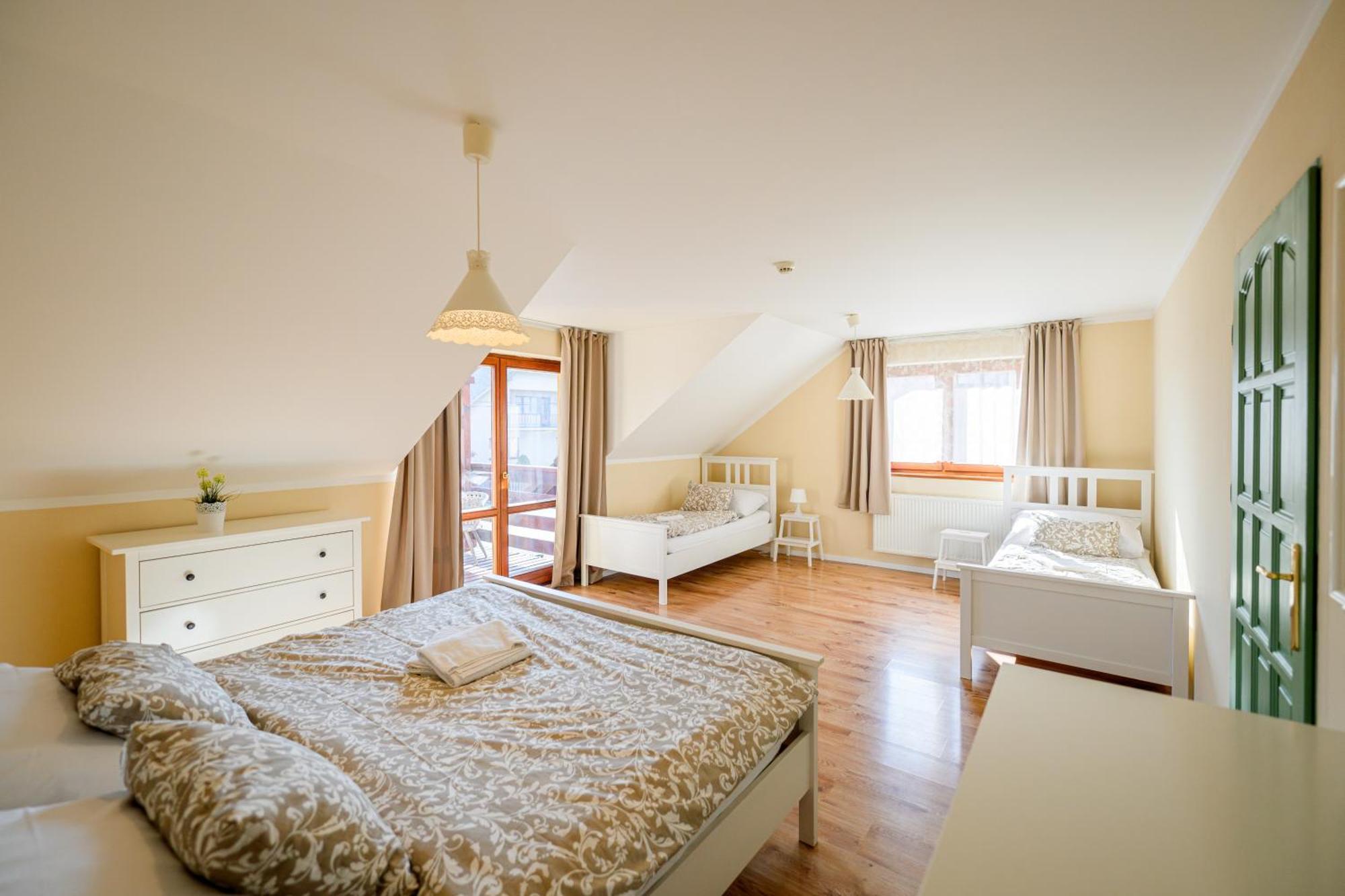 Turciansky Dvor Hotel Martin Exterior photo